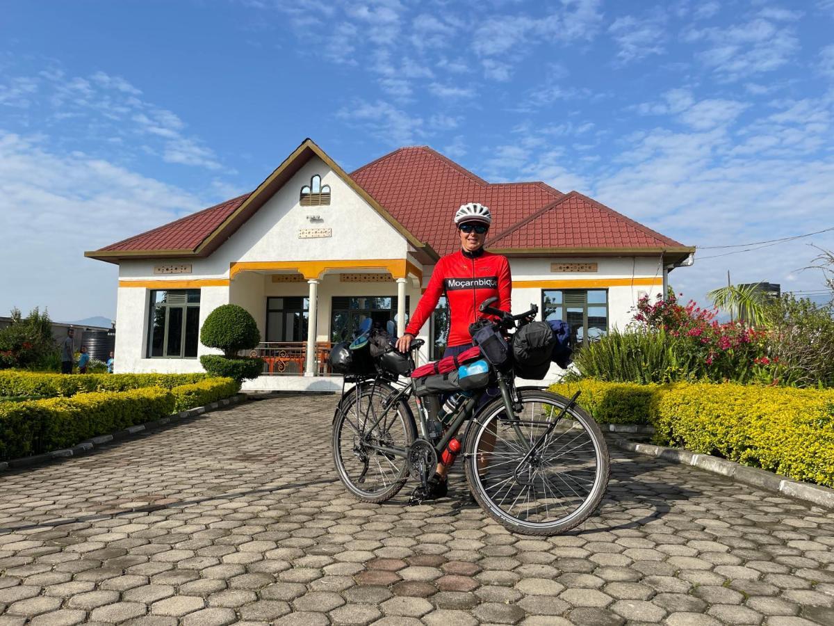 Virunga Homestay Ruhengeri Bagian luar foto