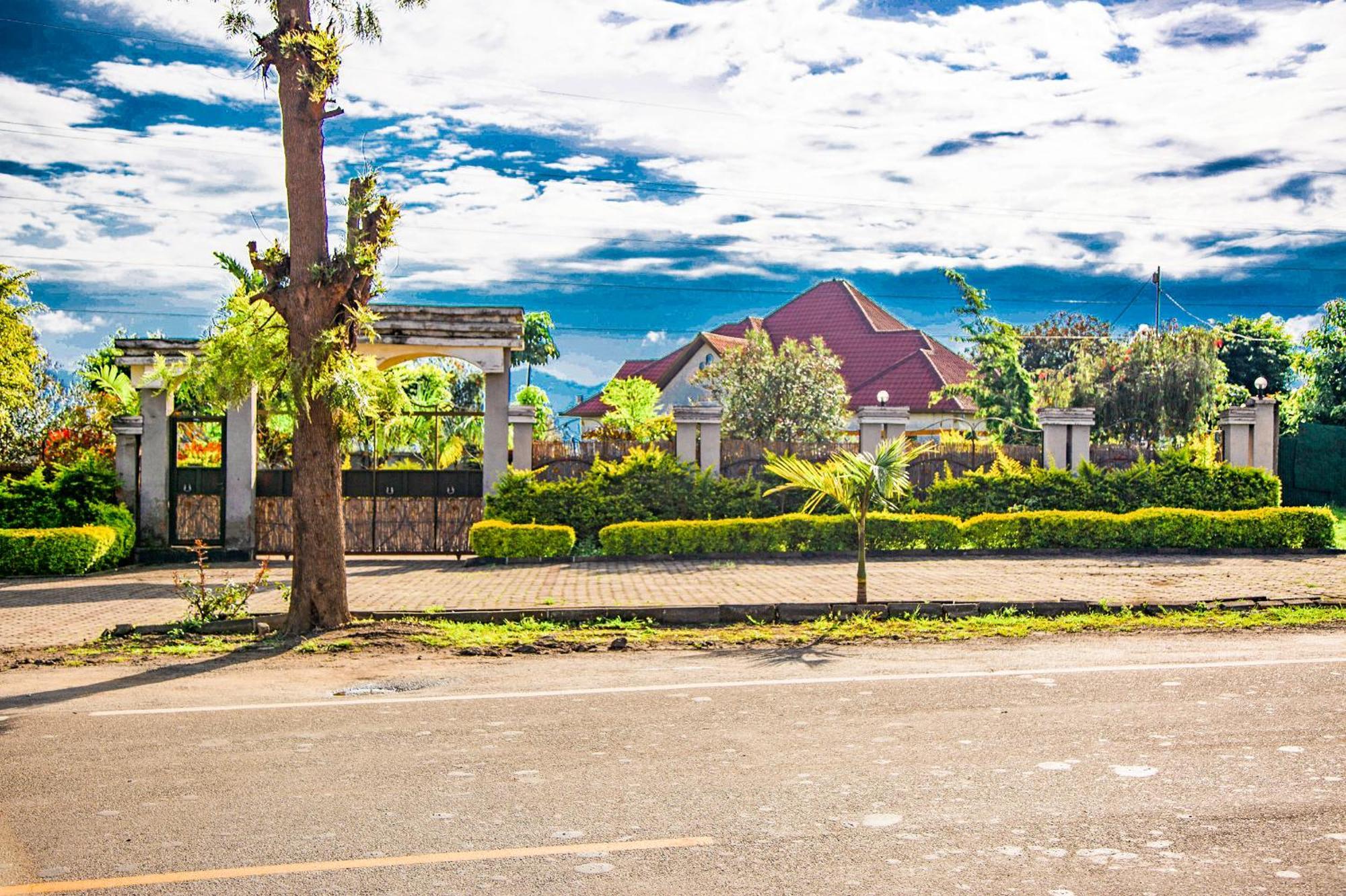 Virunga Homestay Ruhengeri Bagian luar foto